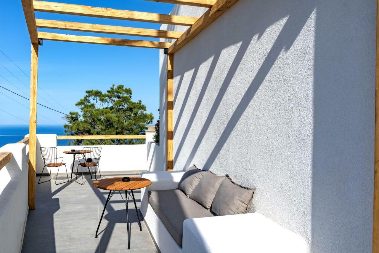 Lemon Suites Santorini Fira  Ngoại thất bức ảnh